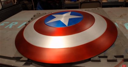 Construyen el escudo de Capitán América en la vida real