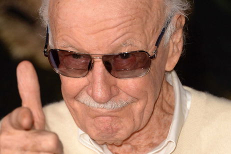 Stan Lee conmemora el 75 aniversario de su entrada en Marvel con un genial vídeo Stan Lee conmemora el 75 aniversario de su entrada en Marvel con un genial vídeo