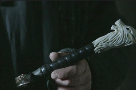 Juego de Tronos muestra un inquietante detalle de la espada de Jon Nieve en el episodio 7x06