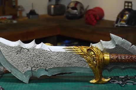 Recrean las espadas del Caos de Kratos en la vida real Recrean las espadas del Caos de Kratos en la vida real