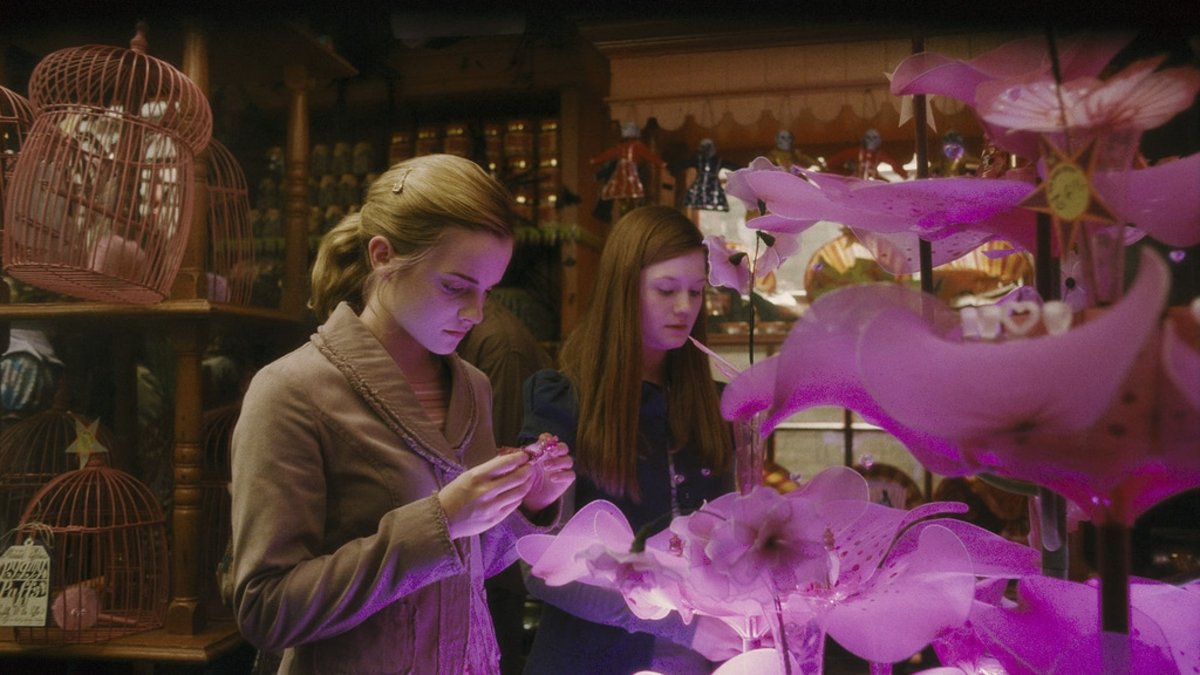 Hermione elabora Amortentia en clase de Slughorn