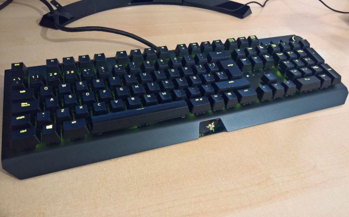 Razer Blackwidow Elite es un teclado completo