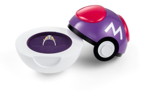 Pide matrimonio a tu pareja con una Master Ball de Pokémon Pide matrimonio a tu pareja con una Master Ball de Pokémon