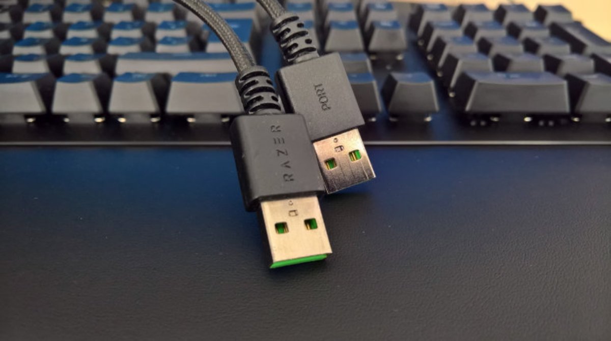 Razer Huntsman Elite requiere dos puertos USB