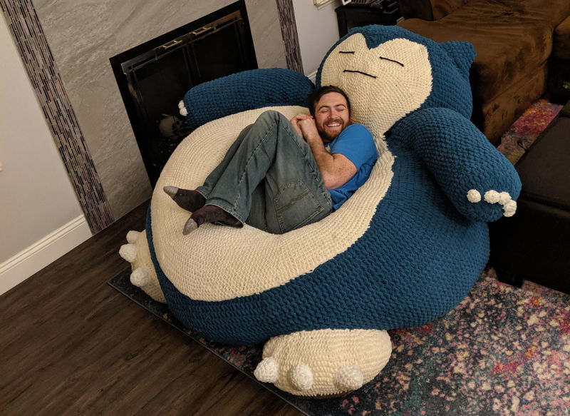 Este puff de Snorlax a tamaño real es el sueño de todo fan Pokémon