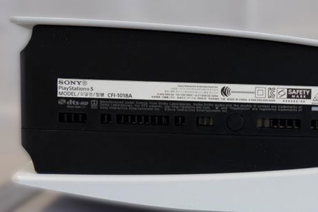 PS5 muestra su tamaño en estas imágenes comparativas PS5 muestra su tamaño en estas imágenes comparativas
