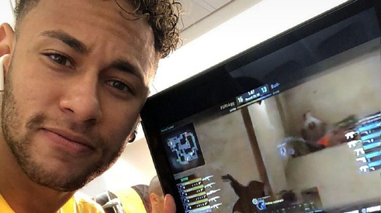 neymar jugando cs go