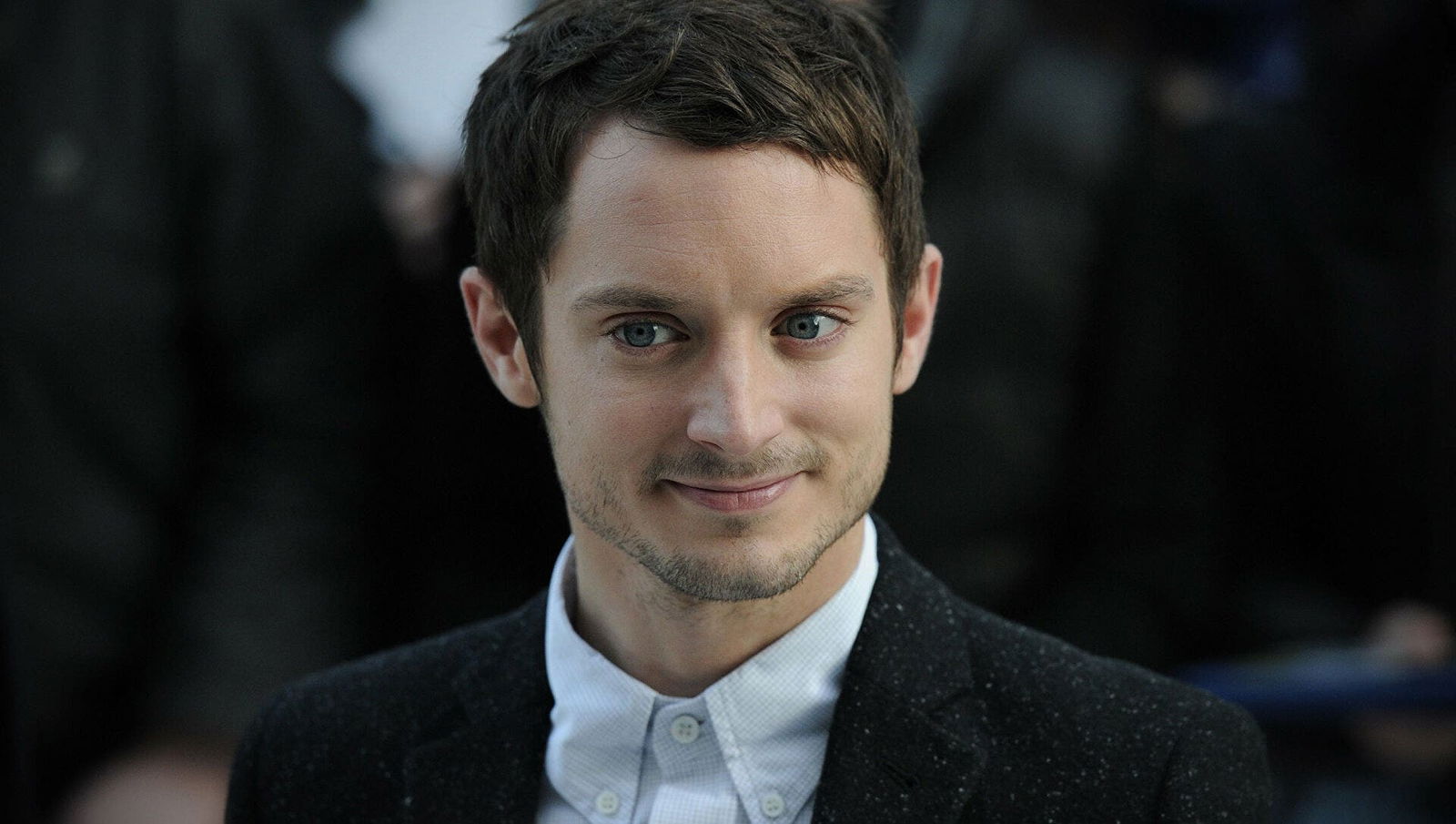 A Elijah Wood le encantaría participar en una película de Star Wars o Marvel