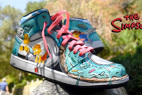 Estas zapatillas personalizadas de Los Simpson son un sueño hecho realidad Estas zapatillas personalizadas de Los Simpson son un sueño hecho realidad