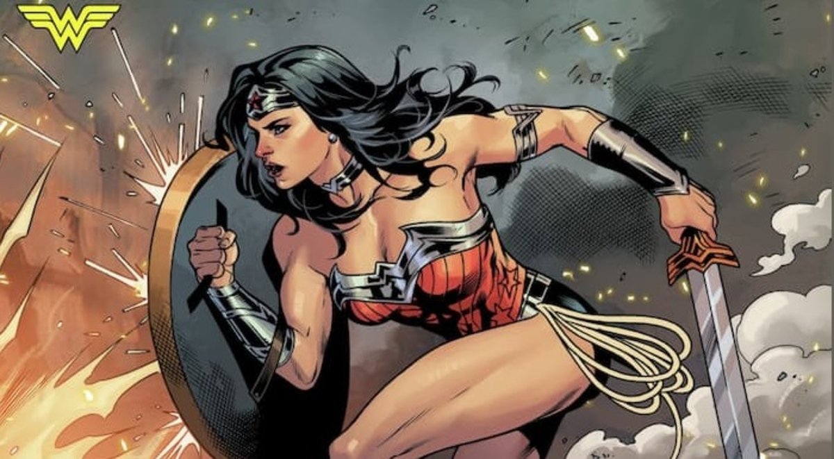 Diana Prince, Wonder Woman, es una super heroína capaz de derrotar con mucha facilidad a She-Hulk