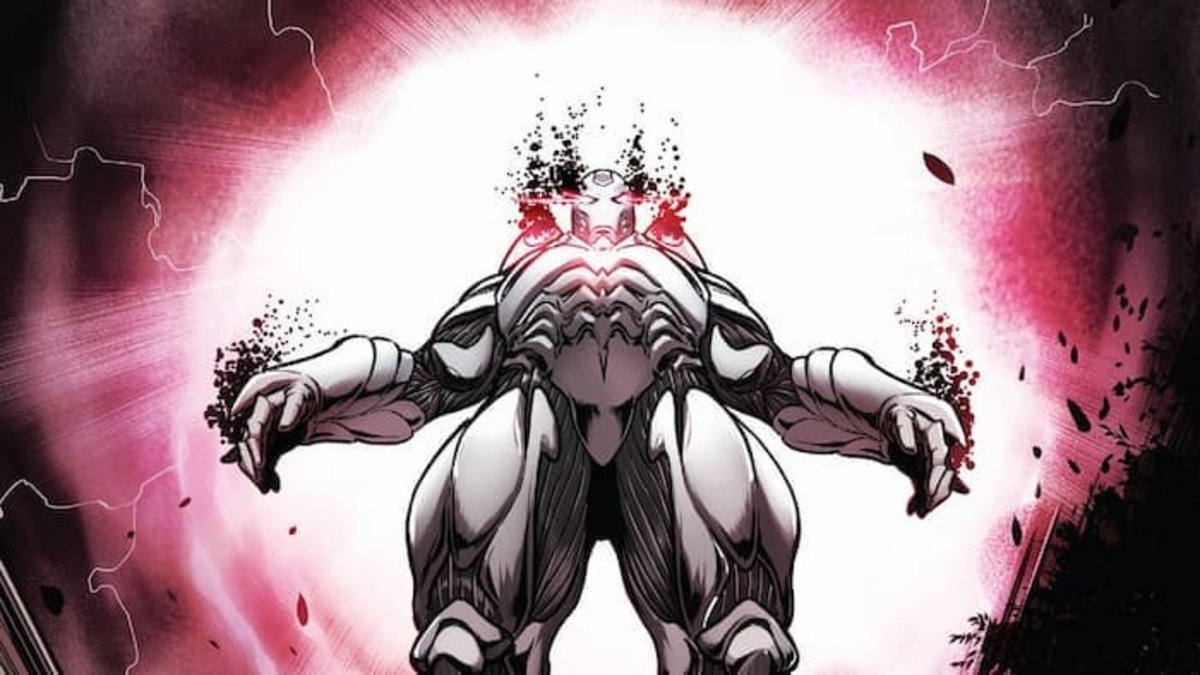 Luego de absorber la fuente de Poder Cósmico de Galactus, Iron Man se convirtió en Iron God