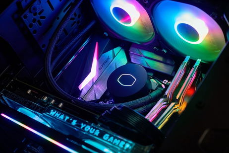 Mantén a raya la temperatura del procesador con esta AIO de Cooler Master que está por debajo de los 100 euros Mantén a raya la temperatura del procesador con esta AIO de Cooler Master que está por debajo de los 100 euros