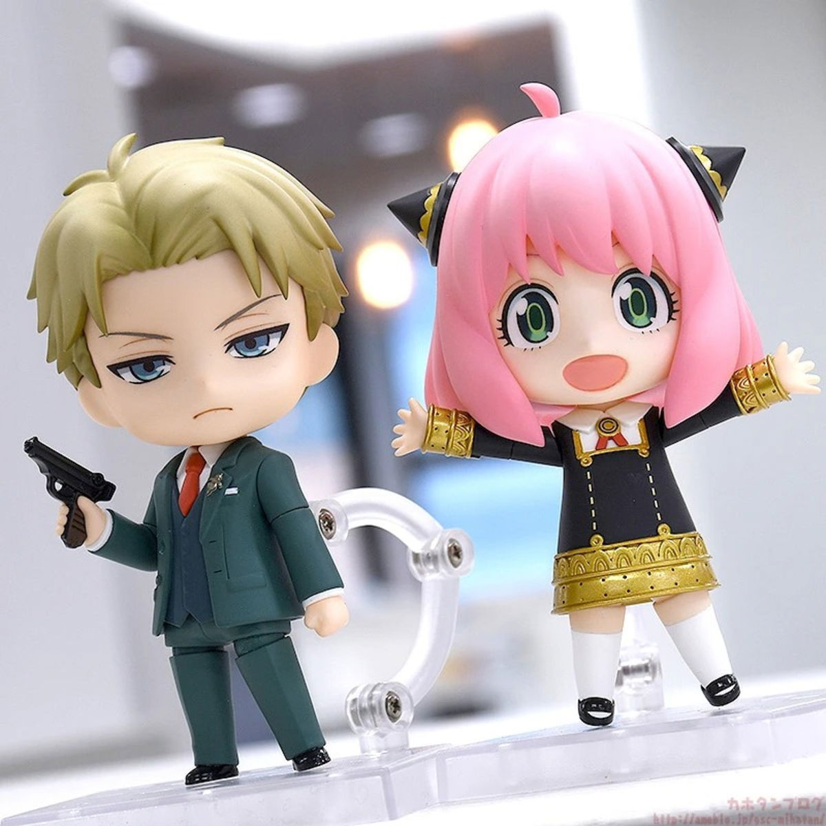 Spy-x-Family-Loid-and-Anya-Nendoroid