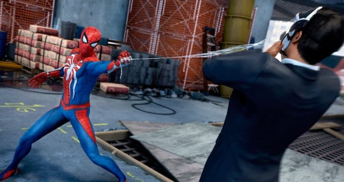 Spider-Man suele lanzar telarañas a la cara de sus oponentes, evitando que puedan ver