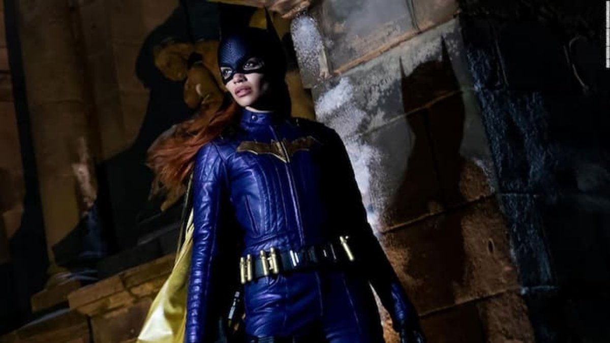 Warner ha eliminado todo rastro de la película de Batgirl
