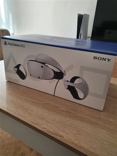 Unboxing de PlayStation VR2: descubre cómo luce el nuevo casco de realidad virtual de Sony
