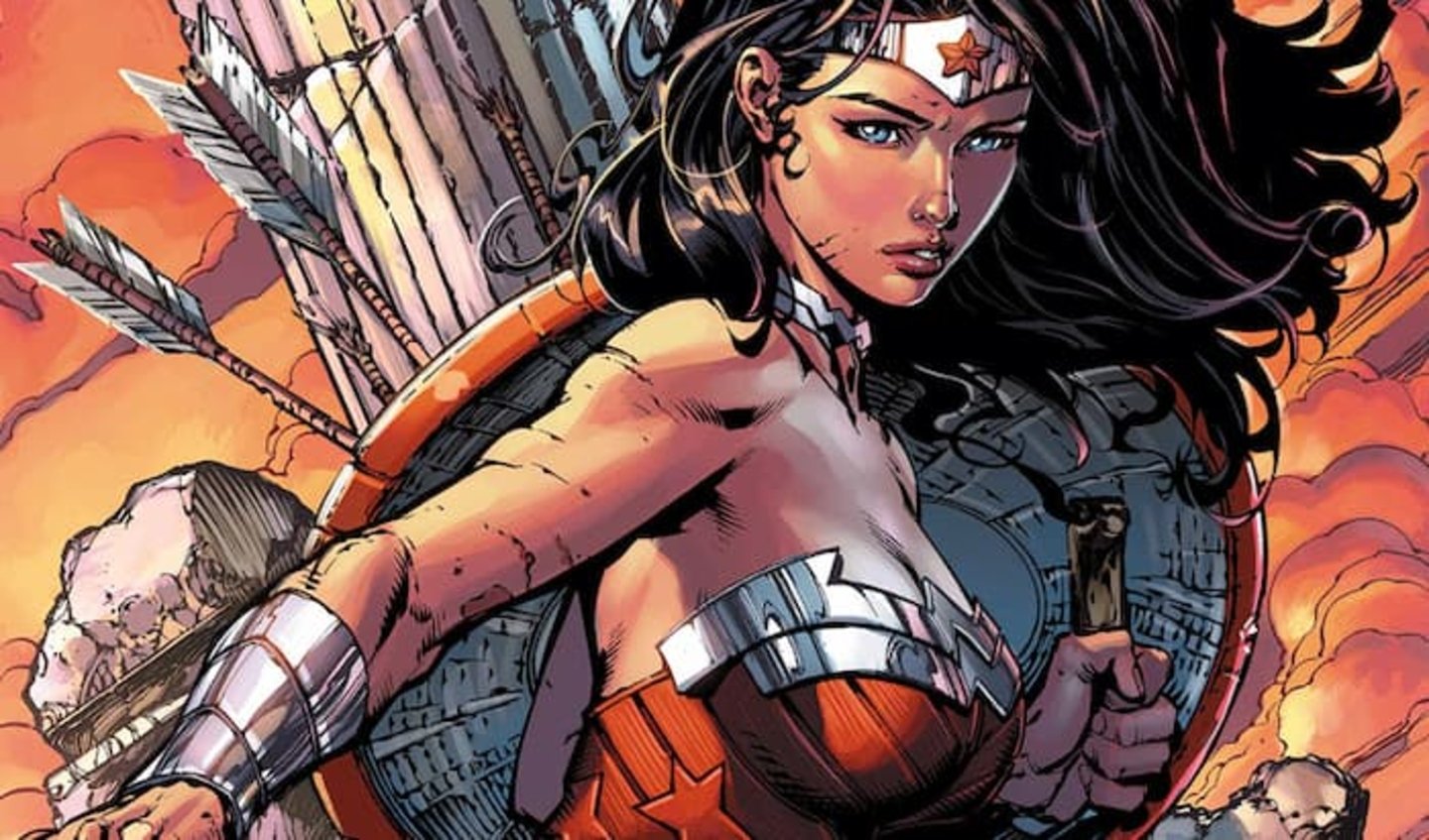 Wonder Woman es hija de Hipólita, la reina de las amazonas, y el Dios Zeus