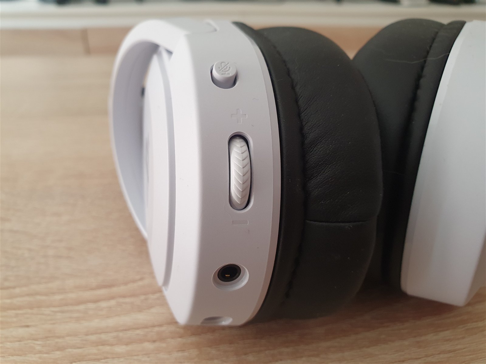 Headset gaming Trust GXT 498 Forta Blanco PS5 - Auriculares para consola -  Los mejores precios