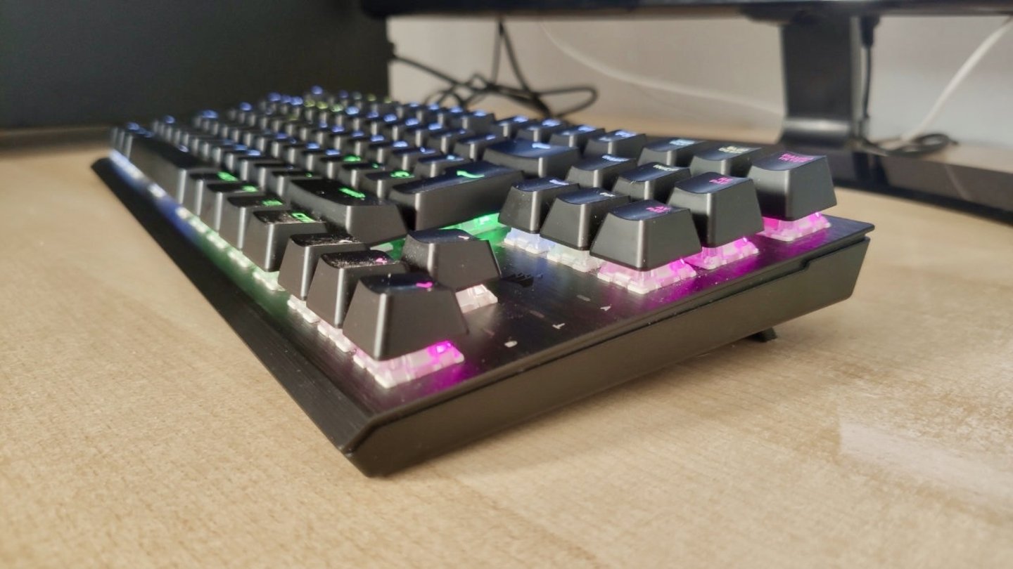 Corsair K60 PRO TKL RGB, análisis: un teclado gaming pequeño pero matón