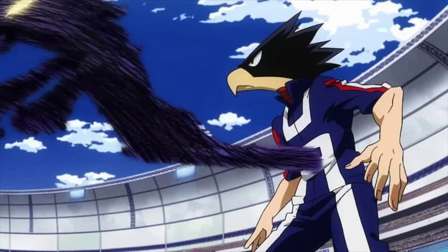 Fumikage Tokoyami es uno de los miembros más interesantes y poderosos de la Clase 1-A