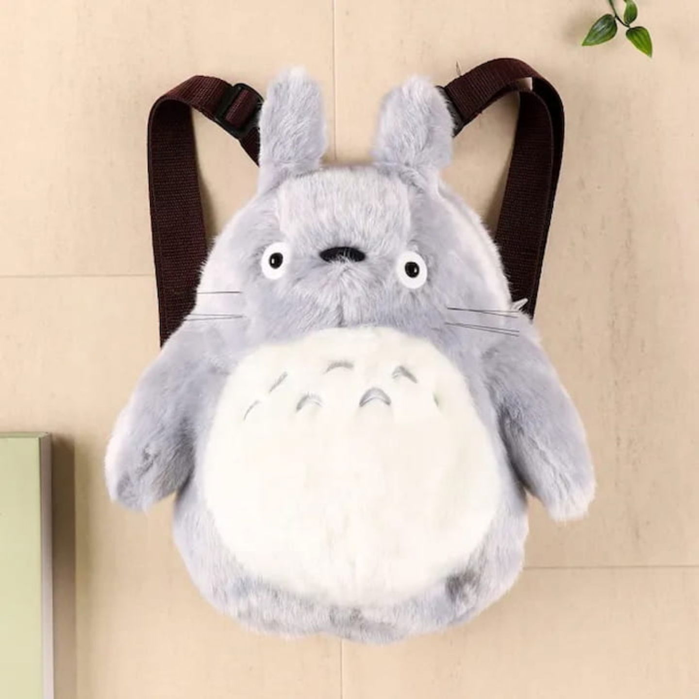 Si eres fan de Totoro vas a querer la nueva mochila de Studio Ghibli