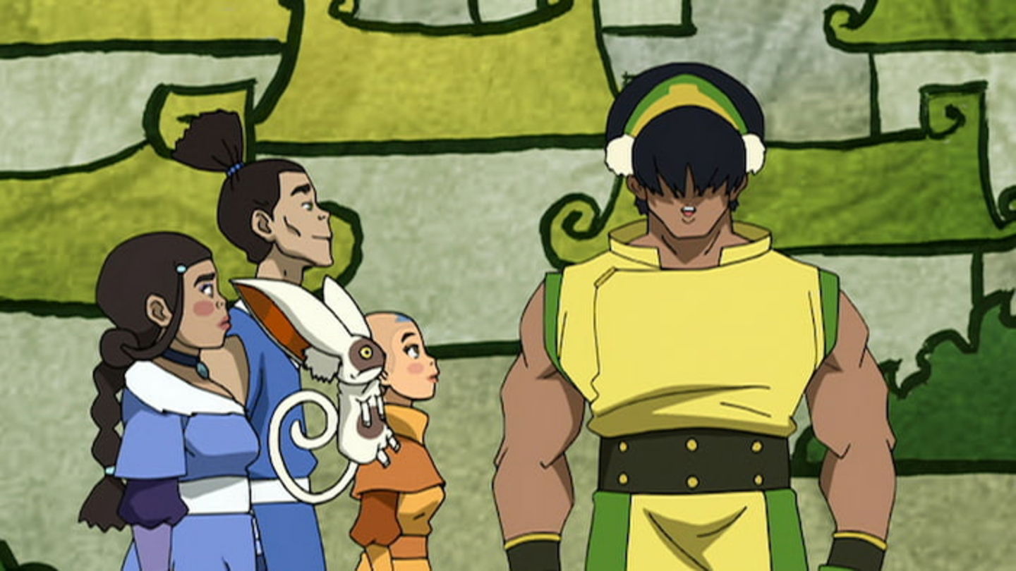 En este episodio vemos que Toph es capaz de reírse de sí misma