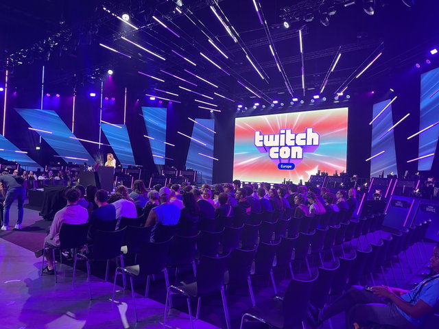 Así ha sido el primer de TwitchCon 2024 Europa: novedades para Twitch, espectáculos y estands de todo tipo