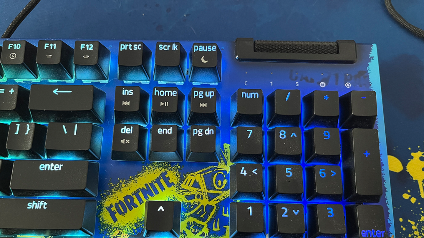 Análisis de los periféricos de Razer en colaboración con Fortnite: un diseño brutal y un rendimiento de élite