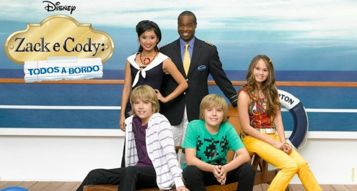 Zack y Cody se mudan del hotel a un crucero donde vivirán más aventuras en el mar