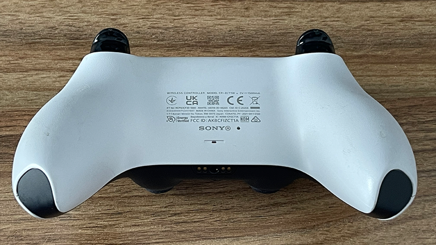 Todos los problemas que puede tener el mando DualSense de PS5 y cómo resolverlos