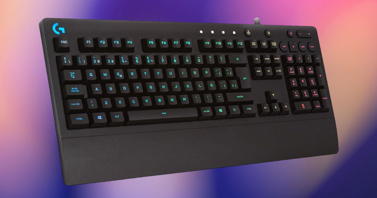 Resistente y con reposamuñecas: este teclado Logitech está en oferta y cuesta menos de 50 euros