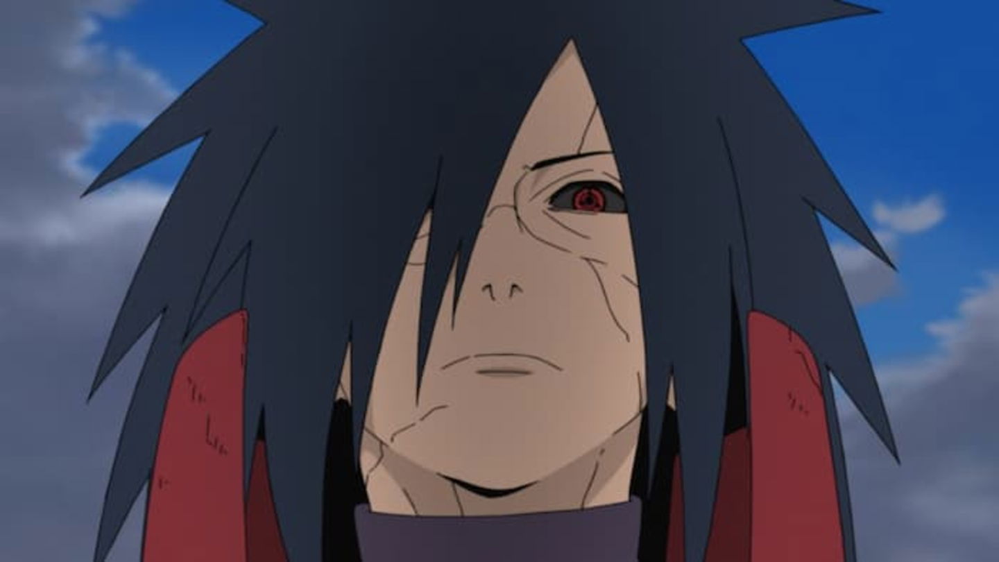 Madara es un Uchiha sanguinario y que usa la fuerza para alcanzar sus objetivos