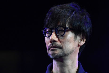 Hideo Kojima tiene un USB con GB de ideas para juegos futuros para cuando muera Hideo Kojima tiene un USB con GB de ideas para juegos futuros para cuando muera
