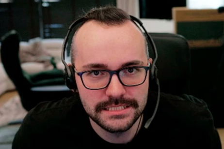 ElXokas carga duramente contra Team Cherry por la construcción de Hollow Knight: Silksong: "terrible, abominable"